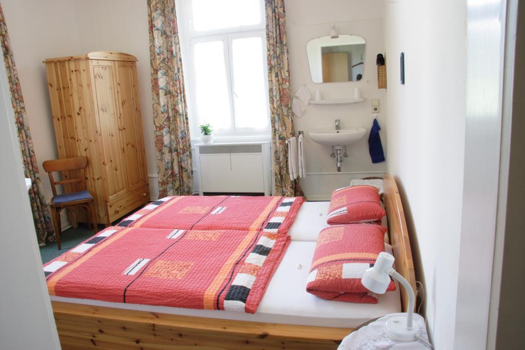Pension Waldheim Freiburg im Breisgau Bilik gambar